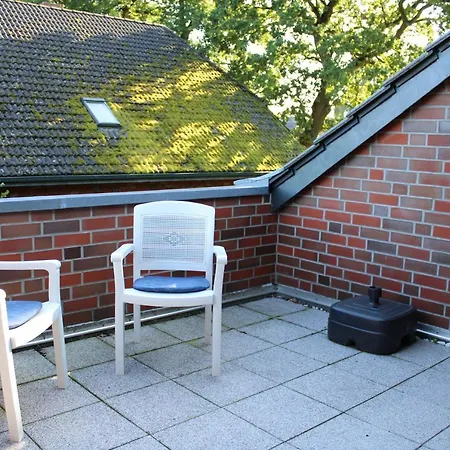 Unter Den Eichen Apartman *